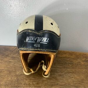 Vintage 1940s - 1950s era vintage macgregor goldsmith leather football helmet